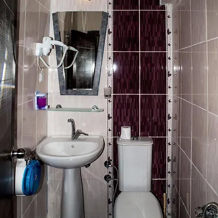 Laluna Aparthotel 3*