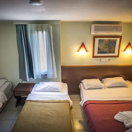 Laluna Aparthotel